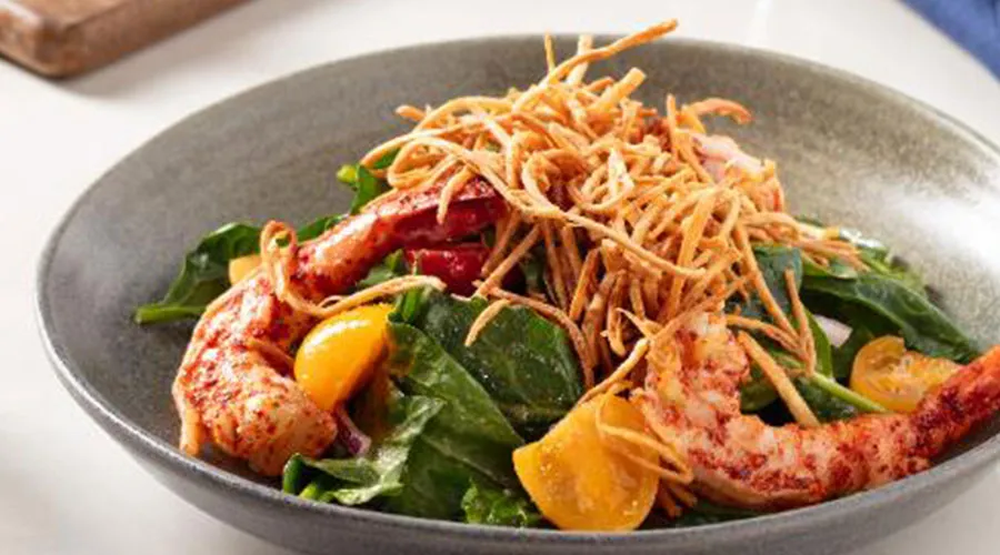 Acılı Karides Salata