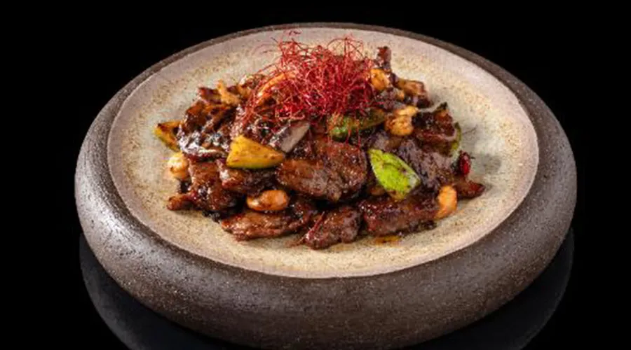 Acılı Mantarlı Beef