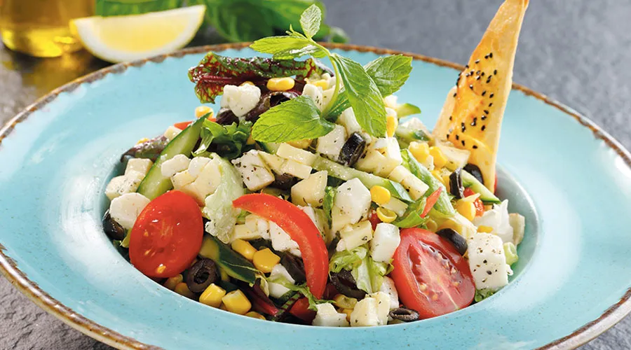 Akdeniz Salad