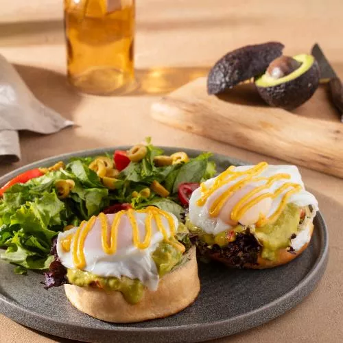 Avokadolu Poşe Yumurta