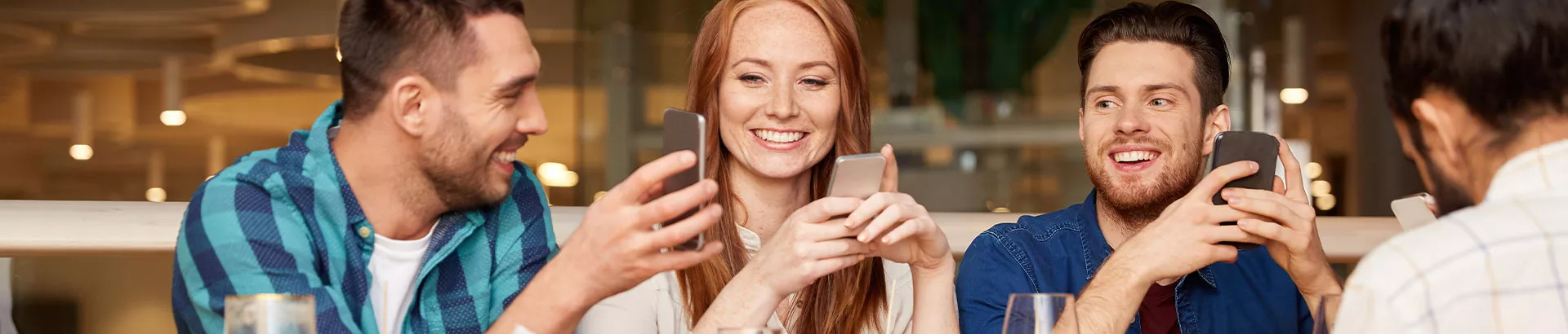 En İyi Arkadaş Buluşma Mekanları: Happy Moon's & Manhattan Cafe