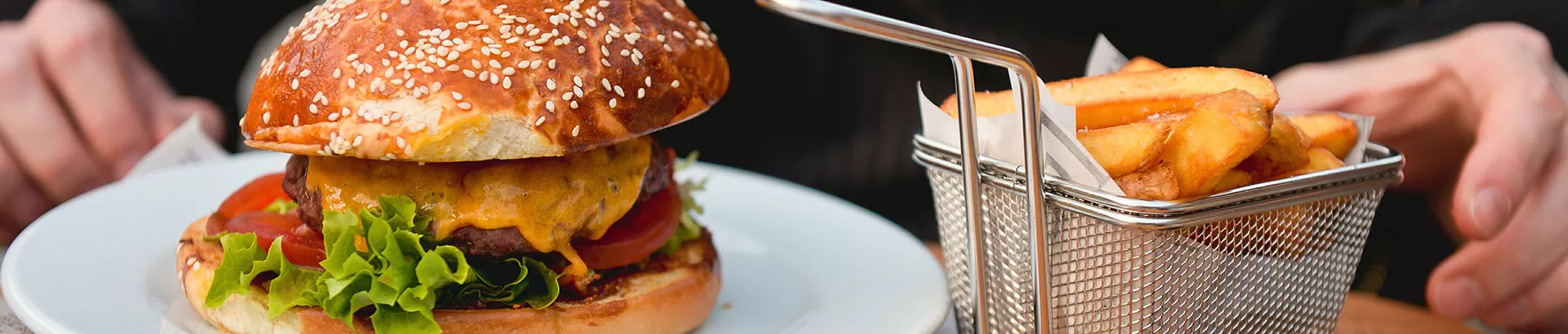 En İyi Burger Restoranları: Happy Moon's Lezzetleri Keşfet!