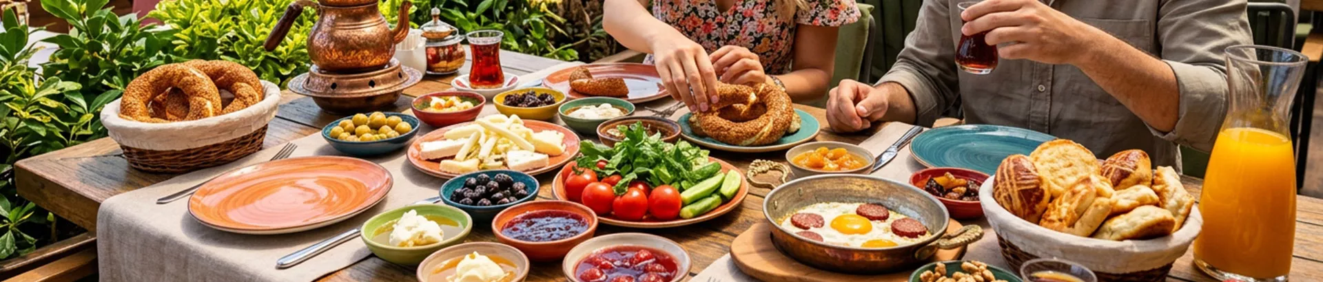 Happy Moon's: Top Breakfast Spots and Flavors