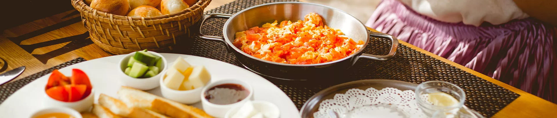 Öğrenci Bütçesine Uygun Kahvaltı Mekanları İstanbul’da Happy Moon’s