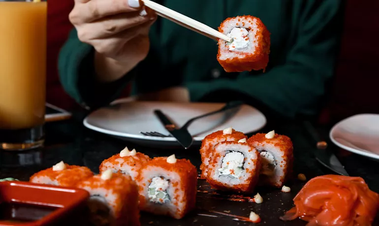 Sushi Restoran Rehberi: Türler, Adab ve Little Buddha Deneyimi