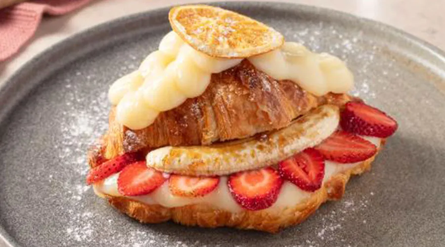 Patisserie Croissant
