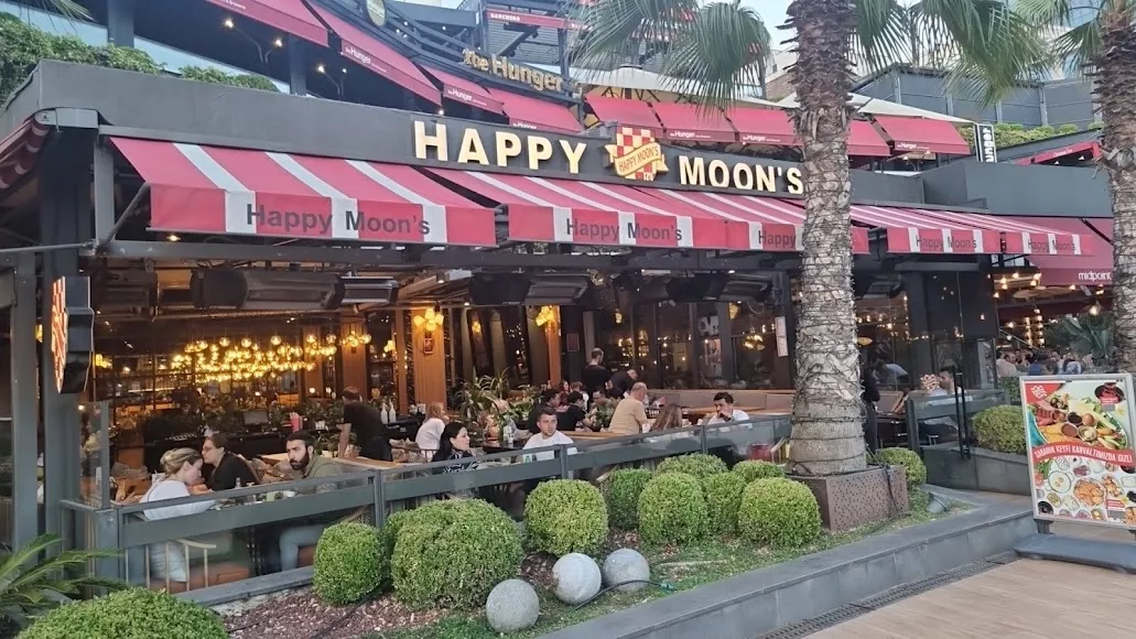 Happy Moon's Watergarden AVM