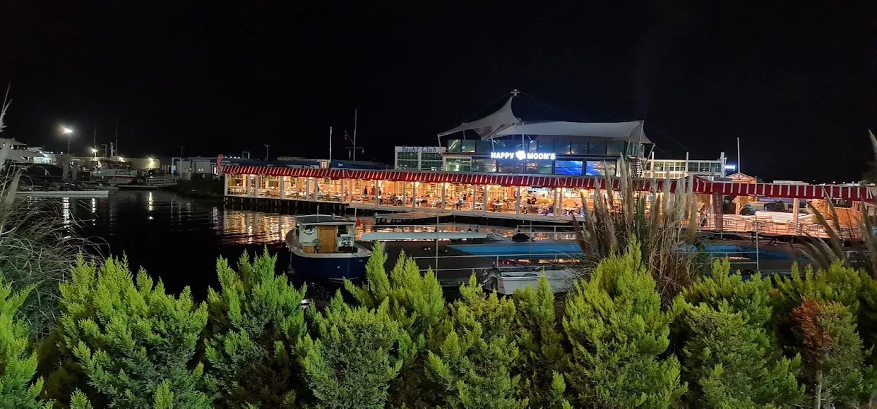 Happy Moon's West Istanbul Marina