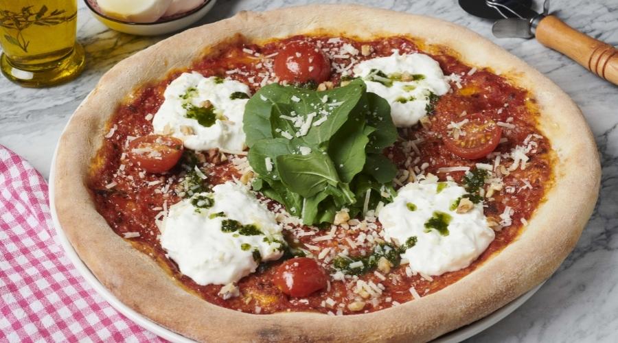 Stracciatella Pizza