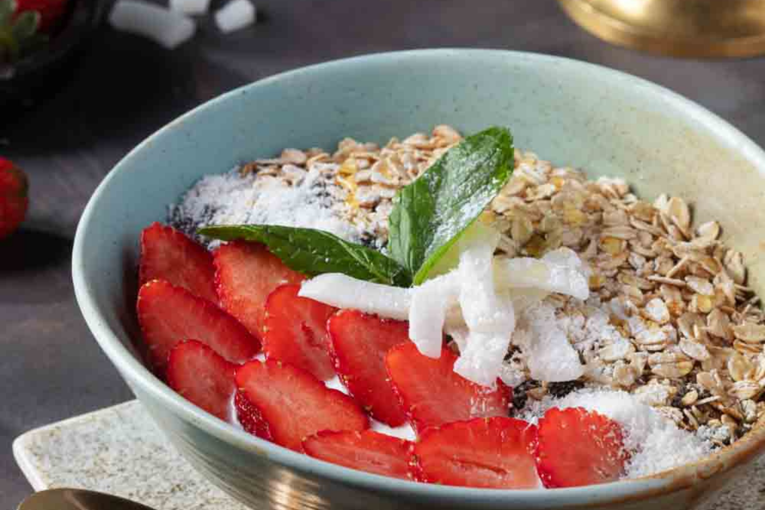 Çilekli Granola