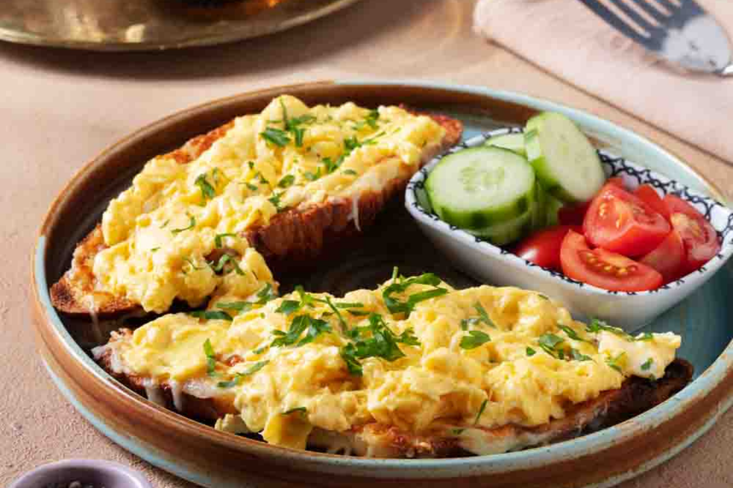 Yumurtalı Kruvasan